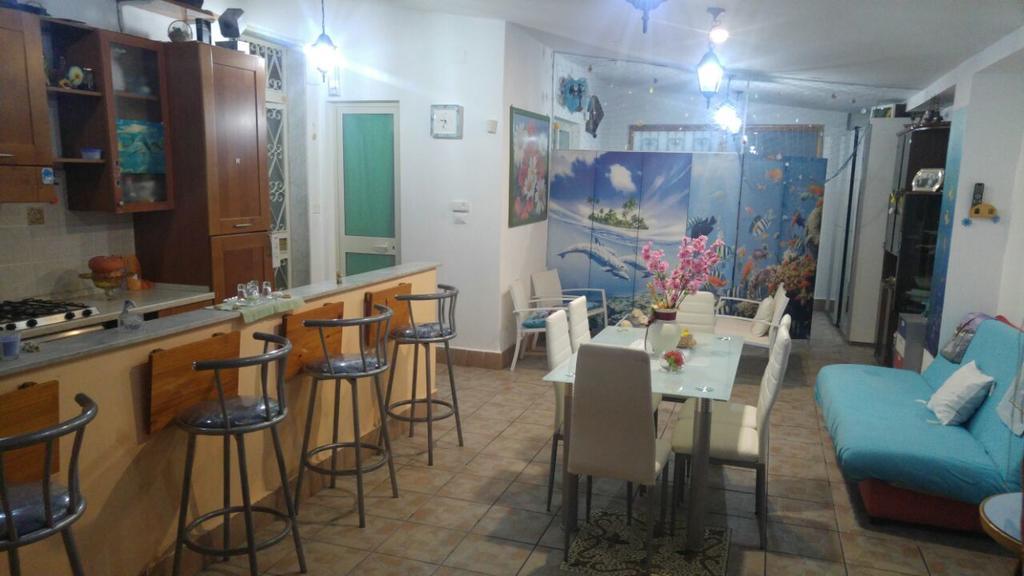 Beb I Delfini Di Casa Paola Bed & Breakfast Mascali Eksteriør bilde
